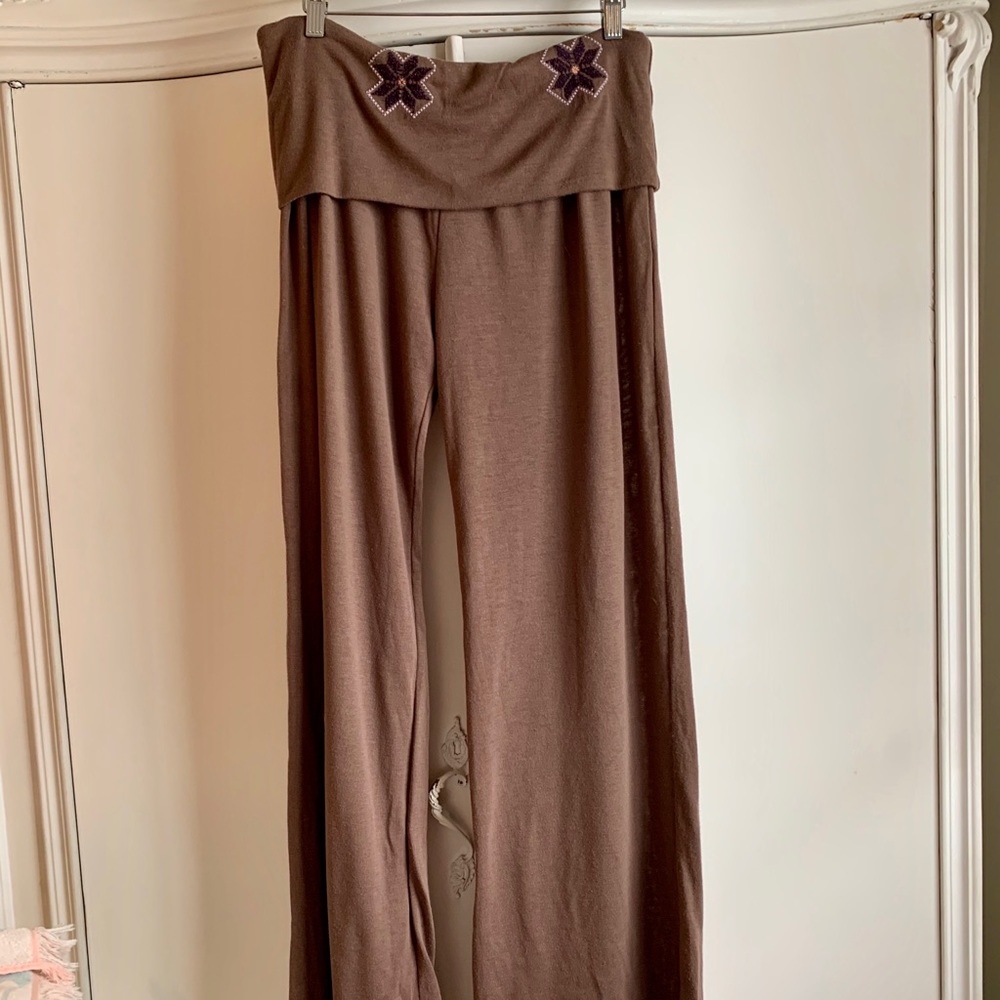 Bennett Malibu Cozy Embroidered Lounge Pants